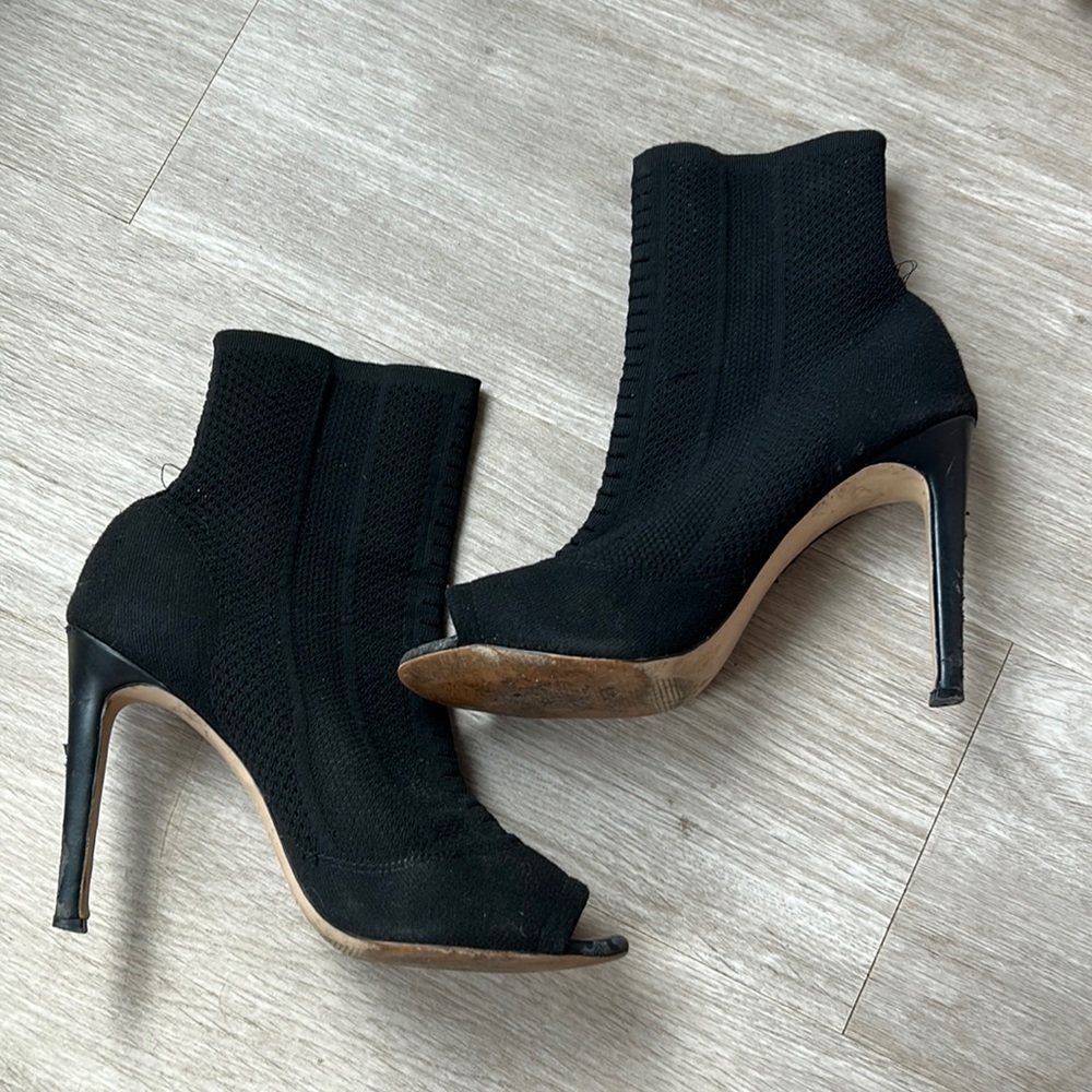 Aldo Ankle Sock Booties Peep Toe 8.5